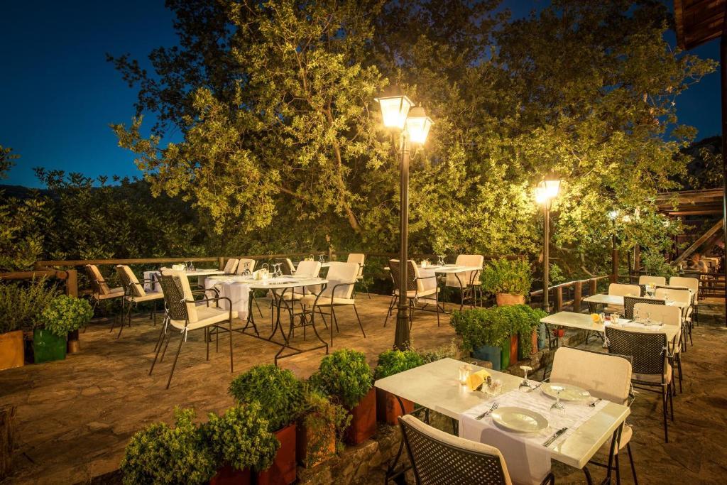 Enagron Ecotourism Village 3*