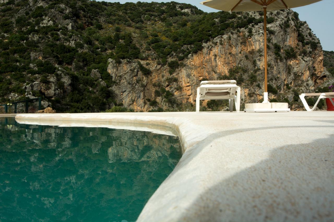 Enagron Ecotourism Village Aparthotel 3*